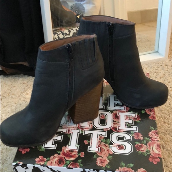 Jeffrey Campbell Hanger Booties, Black leather - Picture 6 of 6
